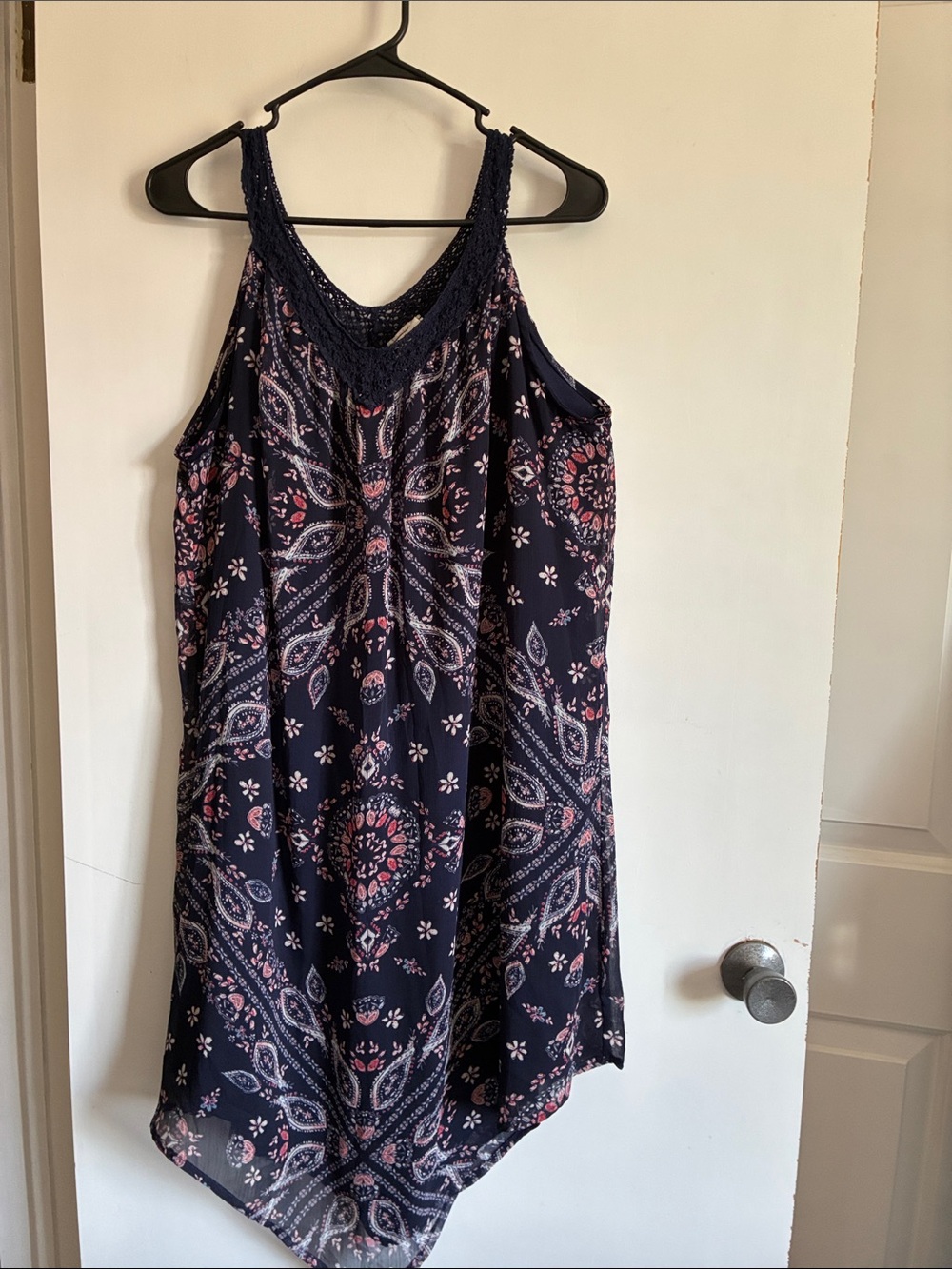 Knox Rose Navy Paisley Crochet-Trim Sleeveless Dress